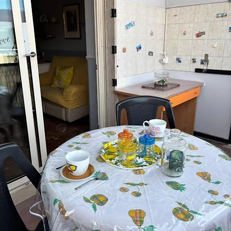 Le Rose Di Angela Apartment