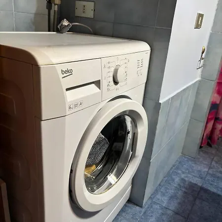 Apartment Le Rose Di Angela Cosenza