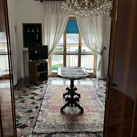 Apartment Le Rose Di Angela Cosenza